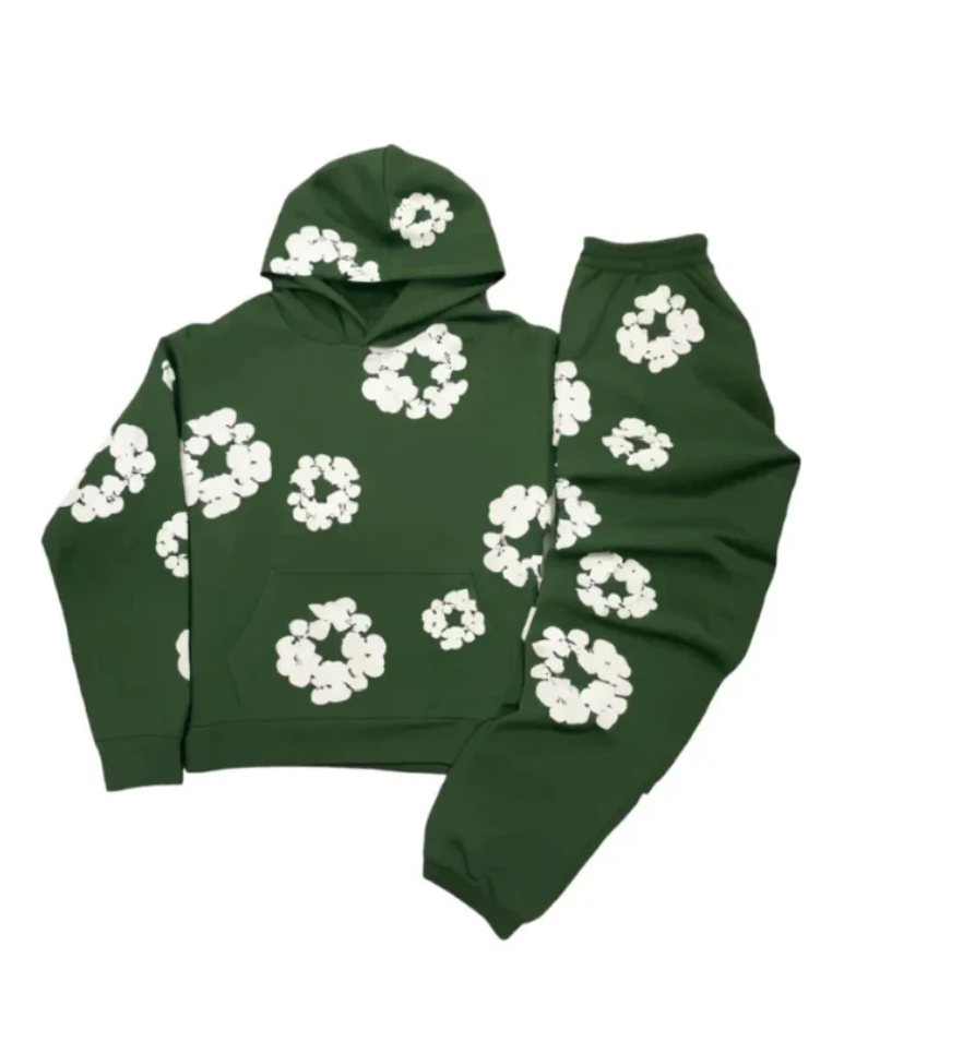 Vielseitiger Unisex Blumenprint Trainingsanzug in Grün oder Rot. Für Sport, Freizeit & moderne Alltagskleidung.