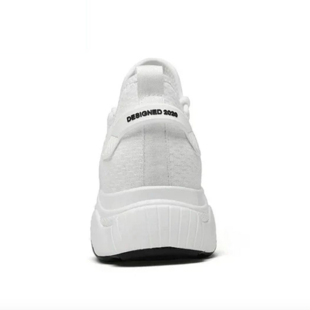 Weiße Herrenschuhe mit Höhenzunahme, moderne Komfortschuhe für Herren, diskret größer fühlen im Alltag.