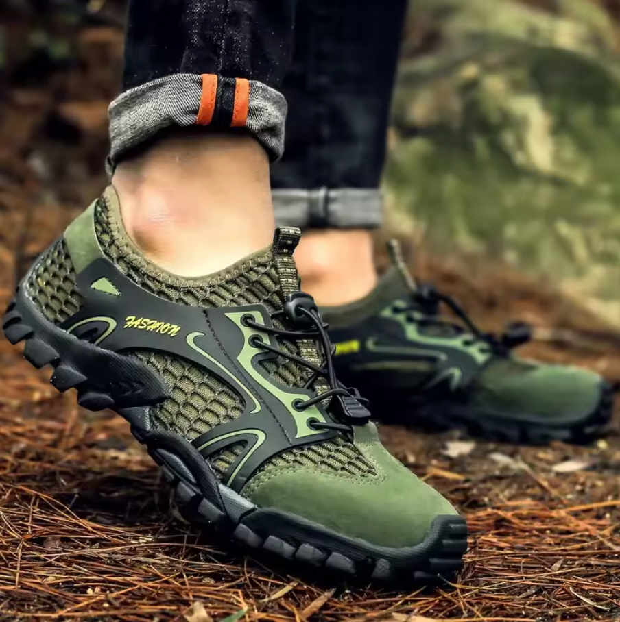 Wanderschuhe für Herren, sportlich und langlebig, perfekt für anspruchsvolle Trails und jedes Gelände.