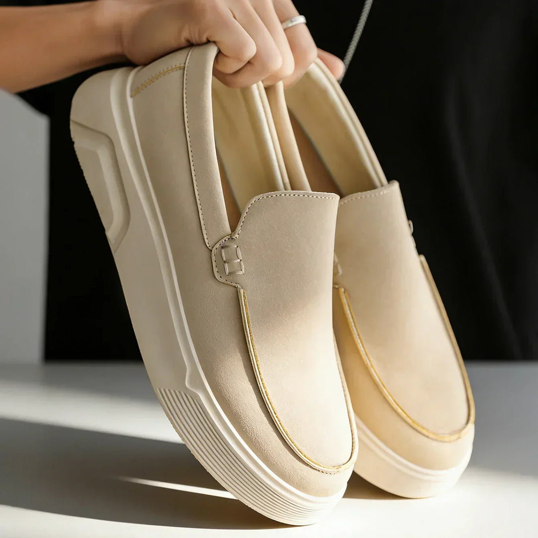 Elegante Herren-Loafer, bequem & stoßdämpfend, perfekt für Business und Freizeit.