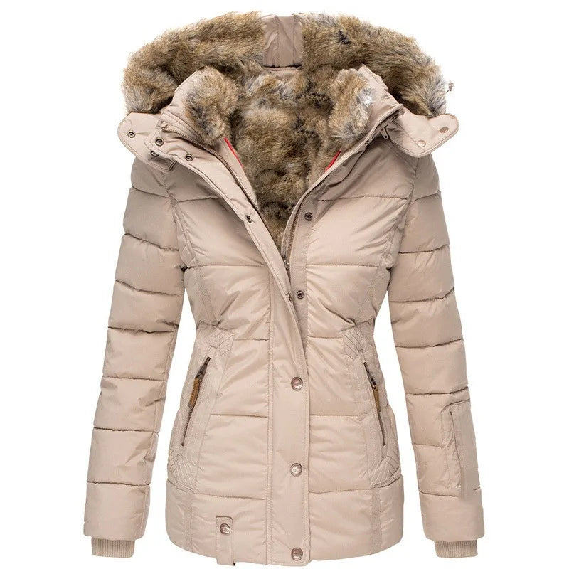 Modische Damen Winterjacke, ideal für Outdoor & Freizeit. Mit edlem Kunstfellkragen und figurbetontem Schnitt.
