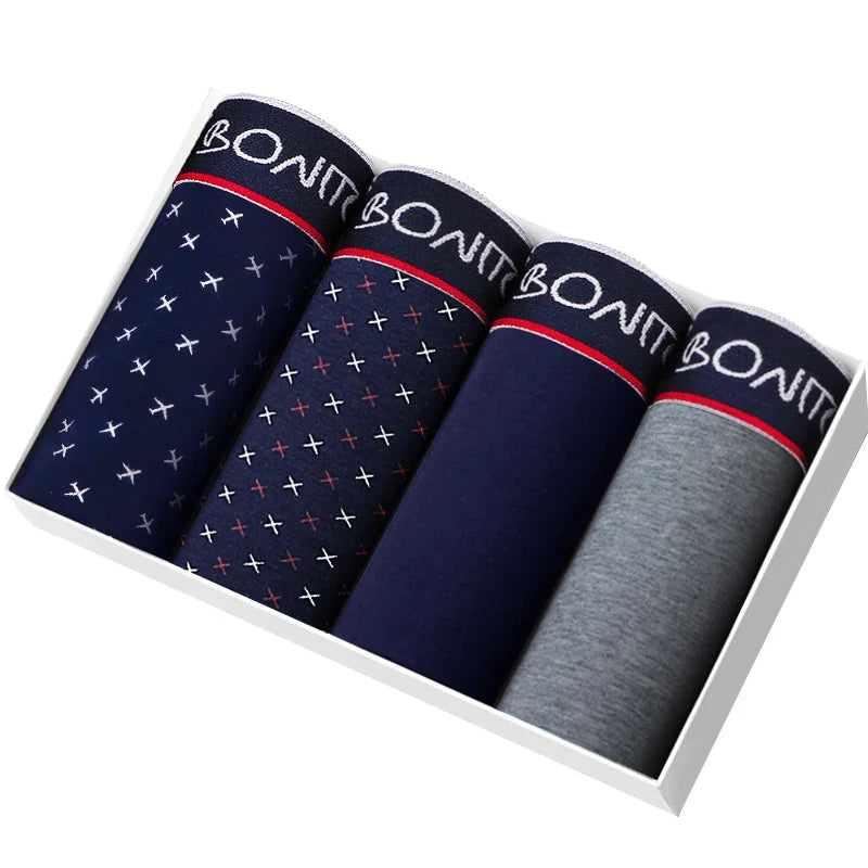 Sportliche Herren Boxer Shorts, 4er Pack, atmungsaktiv für aktive Tage.