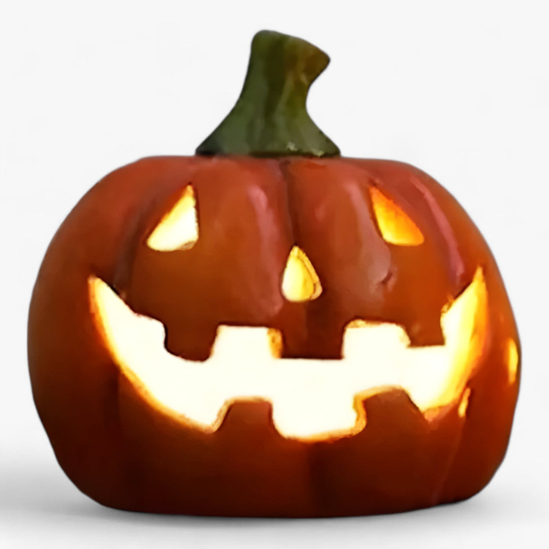 3D Halloween Kürbis Gartenlampen mit Solarenergie. Stimmungsvolle Outdoor Deko & Wegbeleuchtung. Einfache Installation mit Erdspieß.