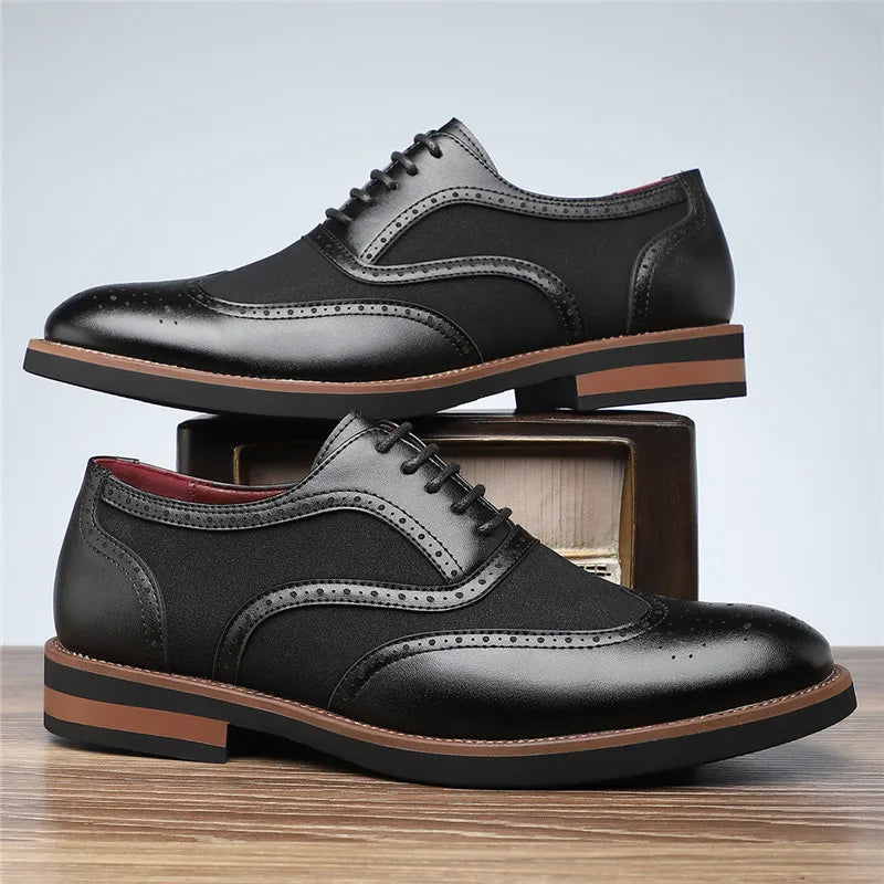 Handgefertigte Herren zweifarbige Oxford Schuhe, feine Details & hochwertige Verarbeitung.