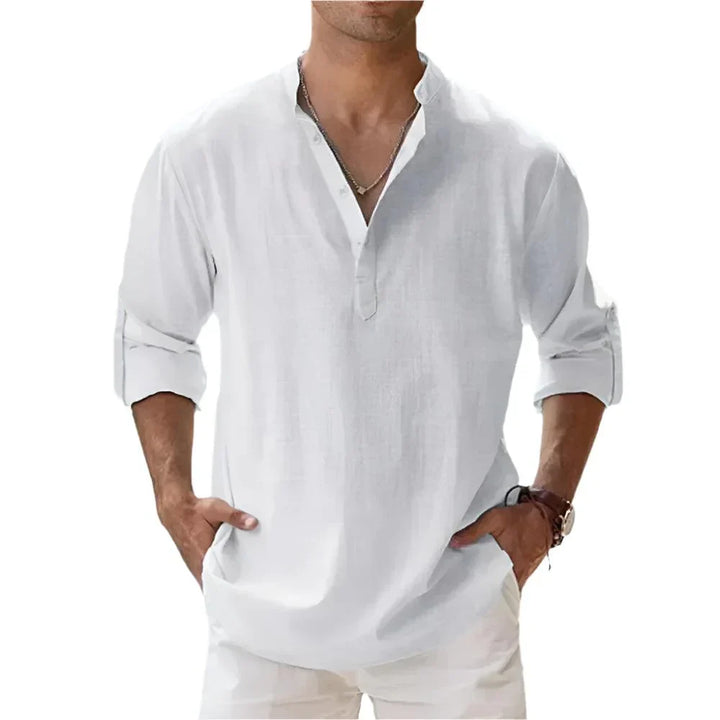 Modernes Herren Langarmshirt mit Stehkragen, einfarbiges Henley-Shirt für Herbst und Übergang.