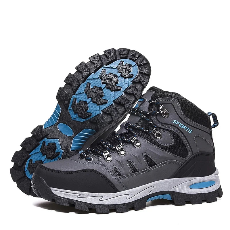 Ein Paar bequemer Damen Trekkingschuhe, knöchelhoch, bereit für Ihr nächstes Outdoor-Abenteuer.