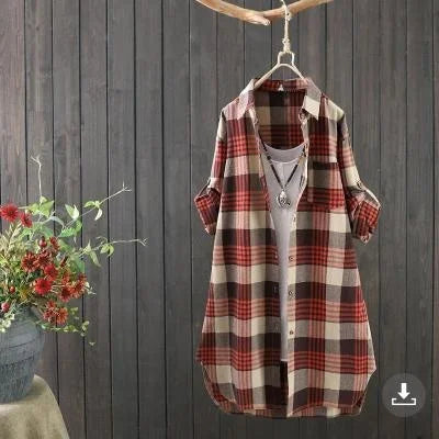 Modische karierte Damen Übergangsjacke für den Frühling, ideal für den stilvollen Casual-Look.