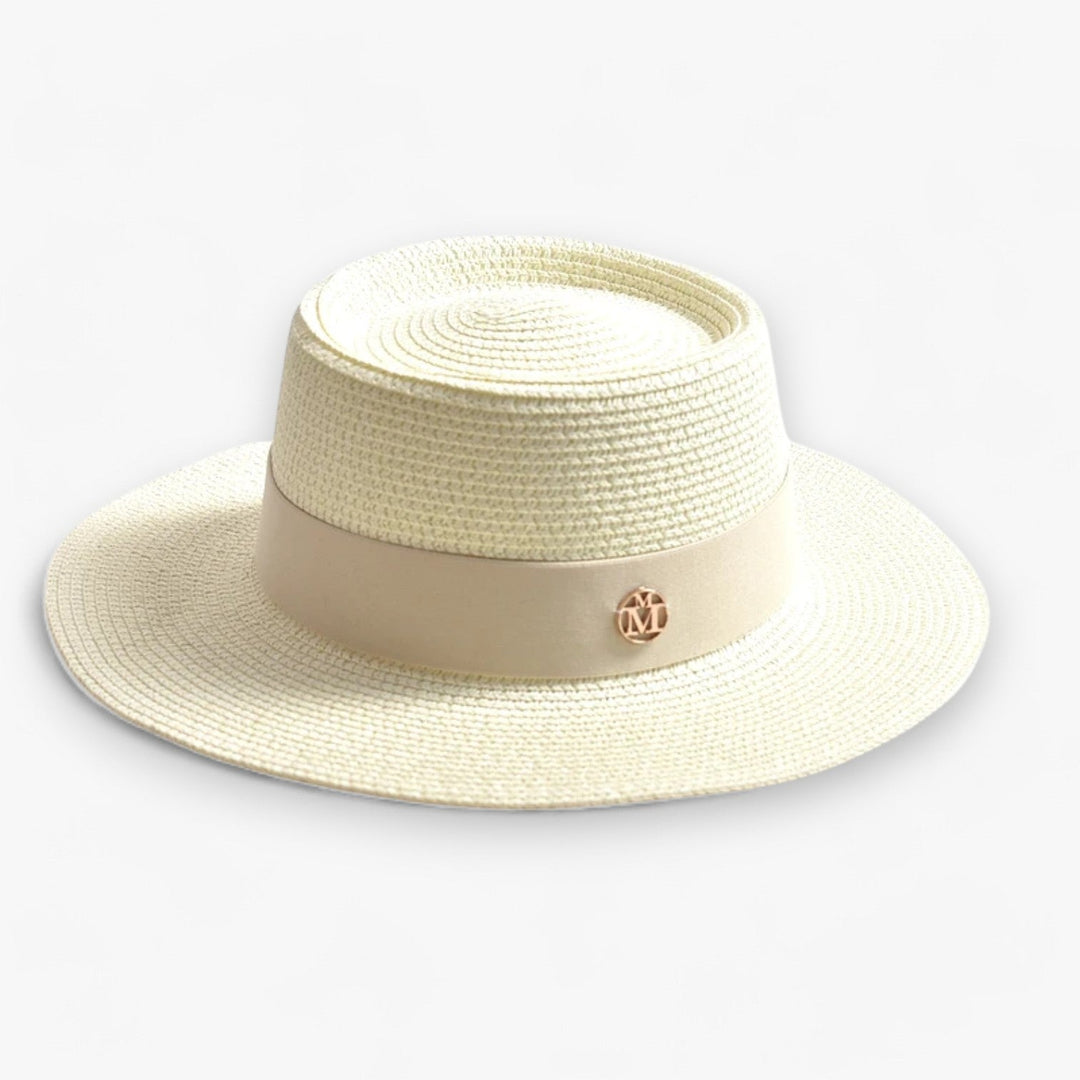 Damen Reisehut, breitkrempig und elegant, bietet Schutz vor Sonne auf Reisen.