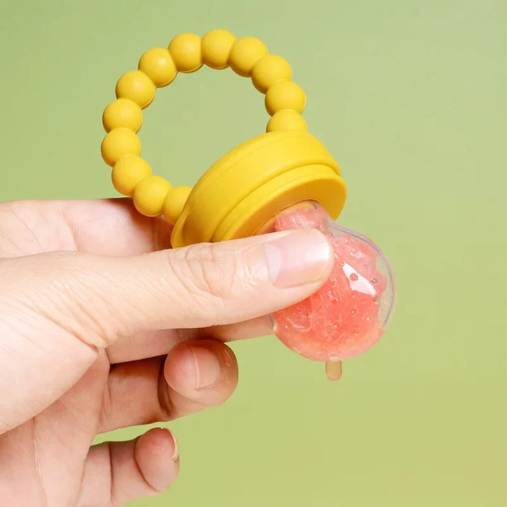 Babysicheres Fruchtschnuller Set aus BPA-freiem Silikon, perfekt für Beikost.