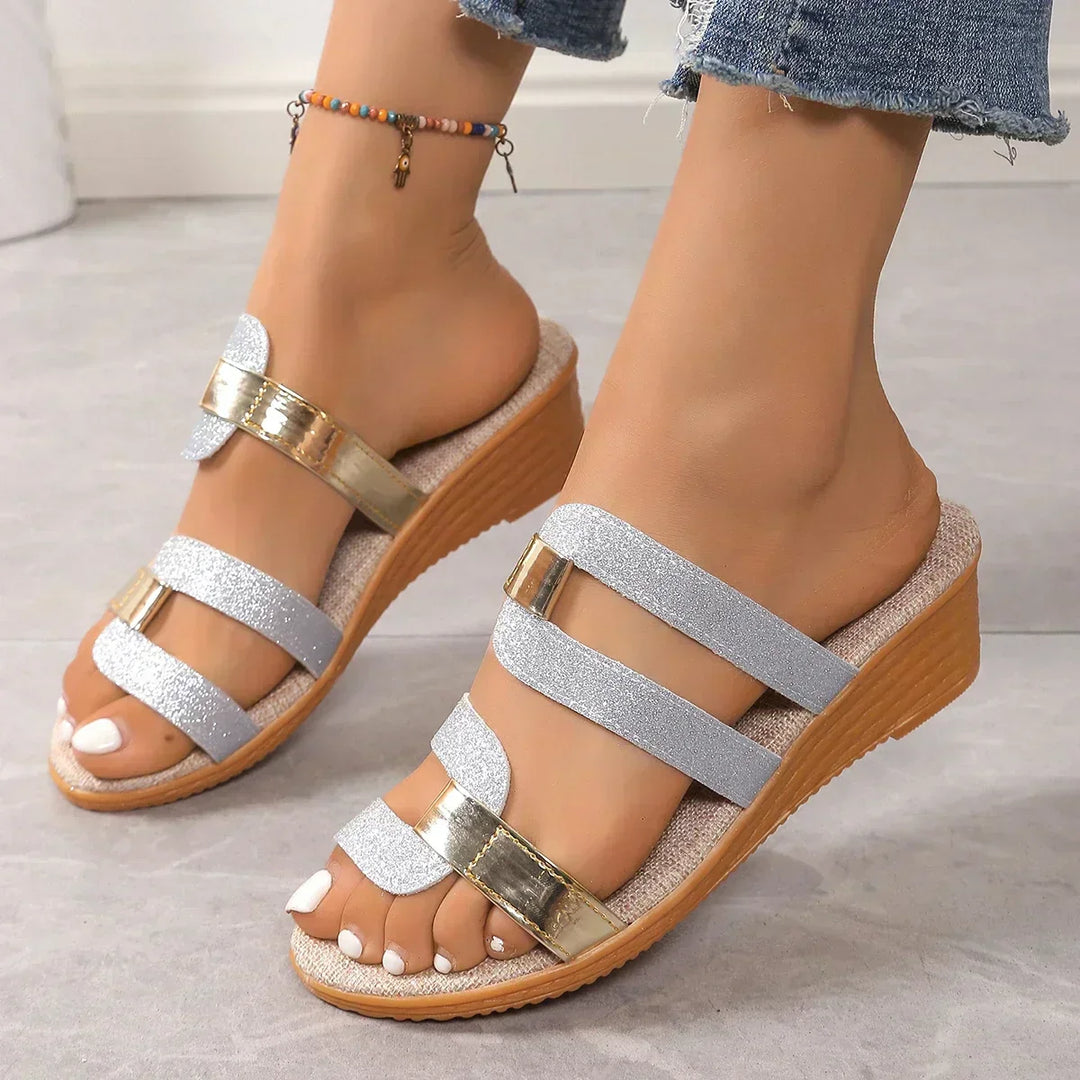 Elegante geflochtene Riemensandalen für Damen, perfekt für Freizeit & Sommer, mit hohem Tragekomfort & Stabilität.