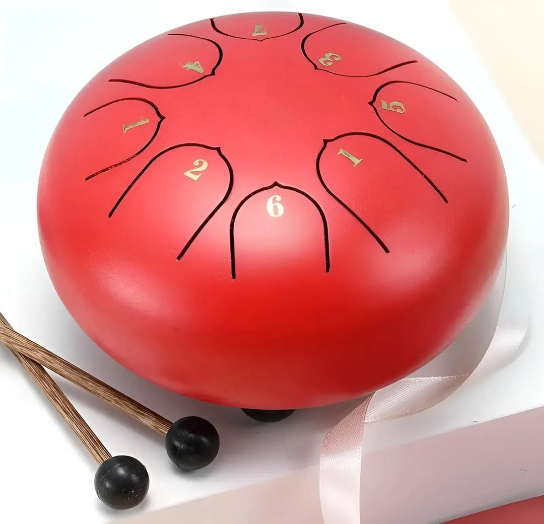 Tragbares Musikinstrument: Stahlzungentrommel SerenityRain, ideal für Entspannung und Meditation.