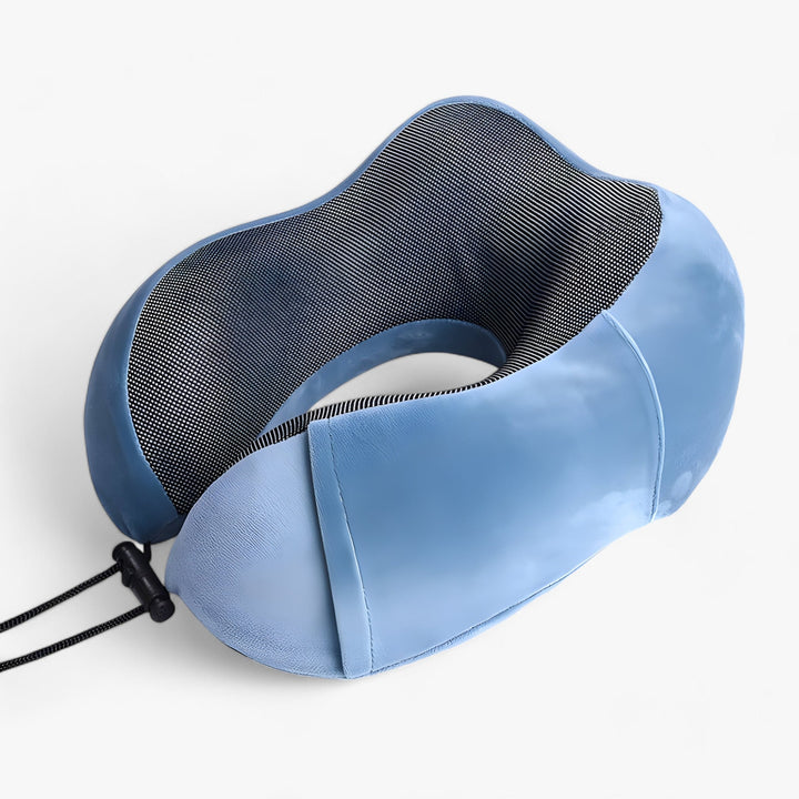 Entspannt reisen mit diesem ergonomischen Memory-Schaum Reisekissen, ideal für lange Flüge und Autofahrten.