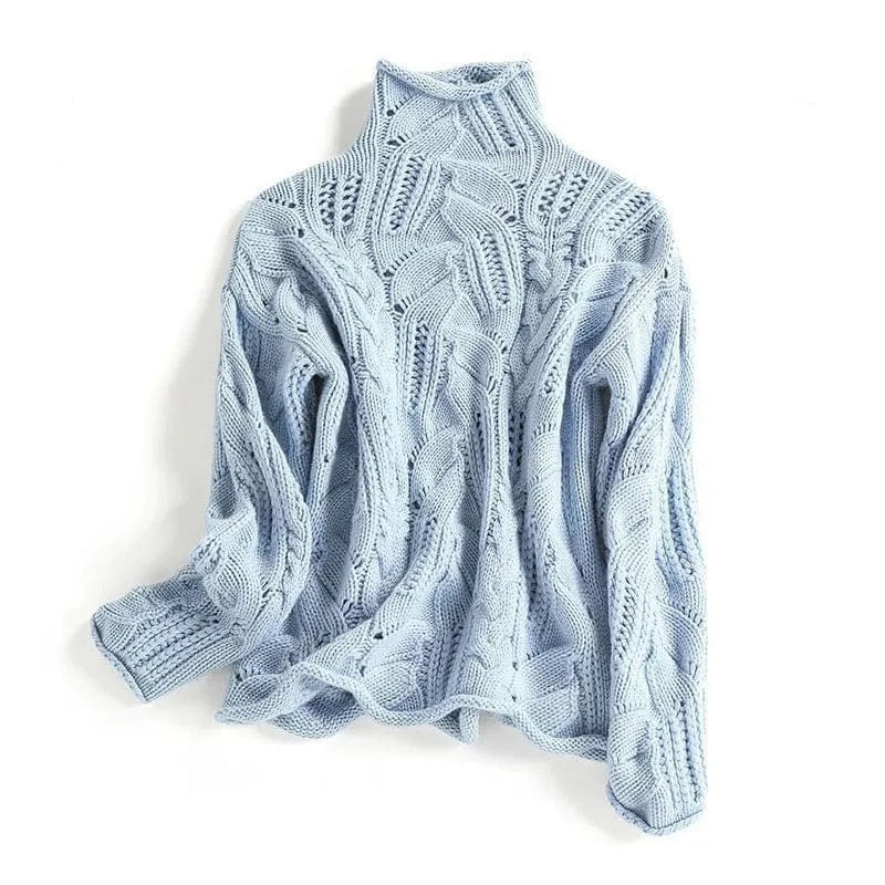 Kuscheliger Damen Rollkragenpullover mit klassischem Zopfmuster. Bequemer, eleganter Langarm-Strick für Freizeit & Büro.