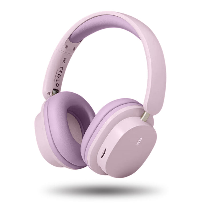Person genießt Musik mit kabellosen Bluetooth Kopfhörern, die hervorragenden Premium-Klang bieten.