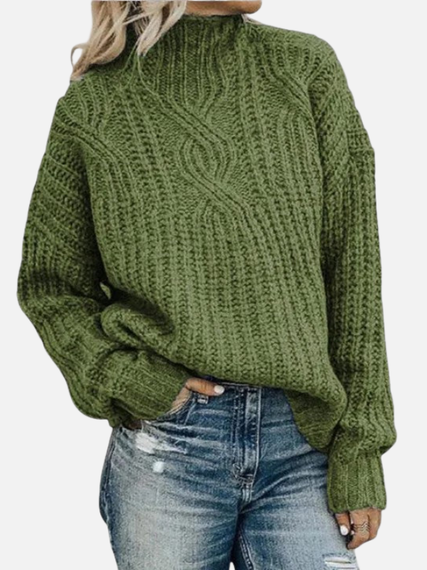 Eleganter, warmer Damen Winterpullover aus Kabelstrick mit hohem Kragen und klassischem Zopfmuster.