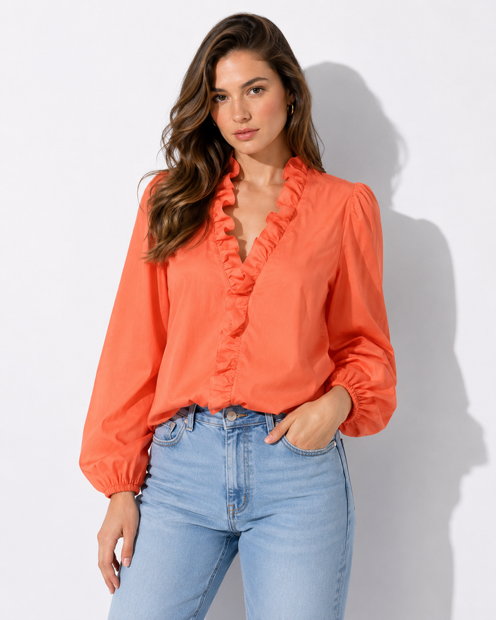 Detailreiche Damen Rüschenbluse mit Langarm. Eleganter Sommerstil für vielseitige Looks, komfortabel und modisch.