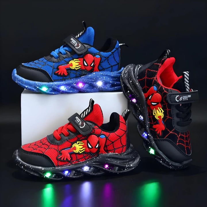 Leuchtende LED Kindersneaker Maxx mit Klettverschluss für Jungen und Mädchen. Bequeme Blinkschuhe für strahlende Abenteuer.