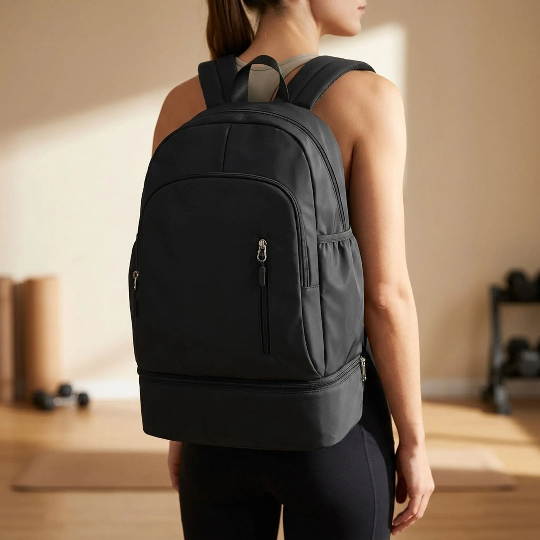 Vielseitiger Unisex Sportrucksack mit belüftetem Schuhfach, ideal für Gym, Sport & Reise.