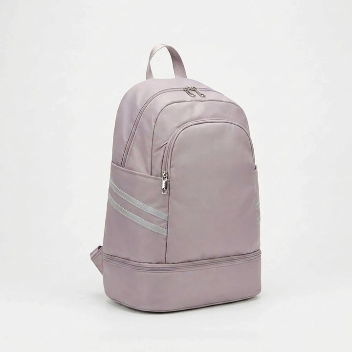 Multifunktionaler Rucksack für Sport & Büro. Geräumiges Hauptfach, Laptopfach & belüftetes Schuhfach.