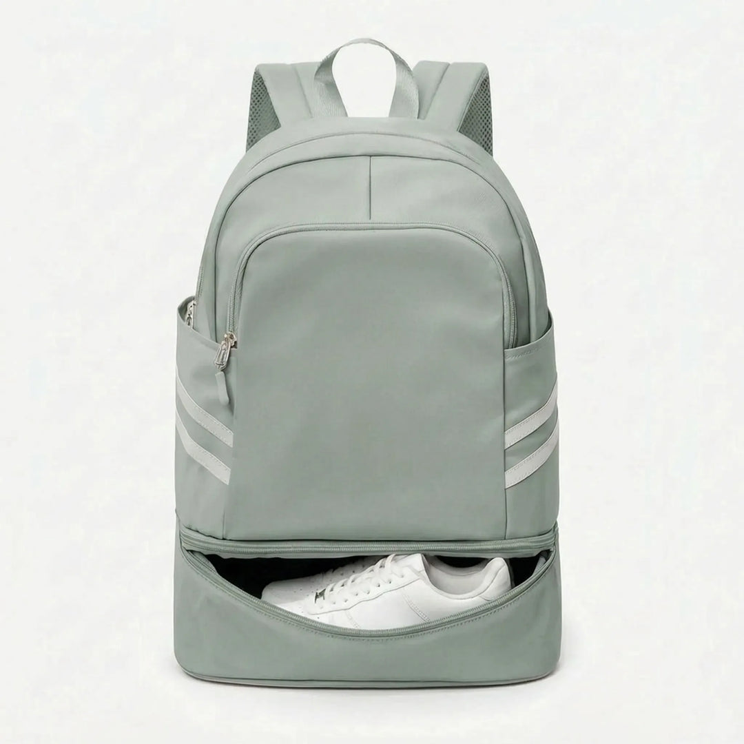 Komfortabler Rucksack für Sport & Arbeit mit cleverem Schuhfach. Hält Kleidung getrennt und sauber.