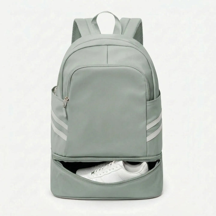 Komfortabler Rucksack für Sport & Arbeit mit cleverem Schuhfach. Hält Kleidung getrennt und sauber.