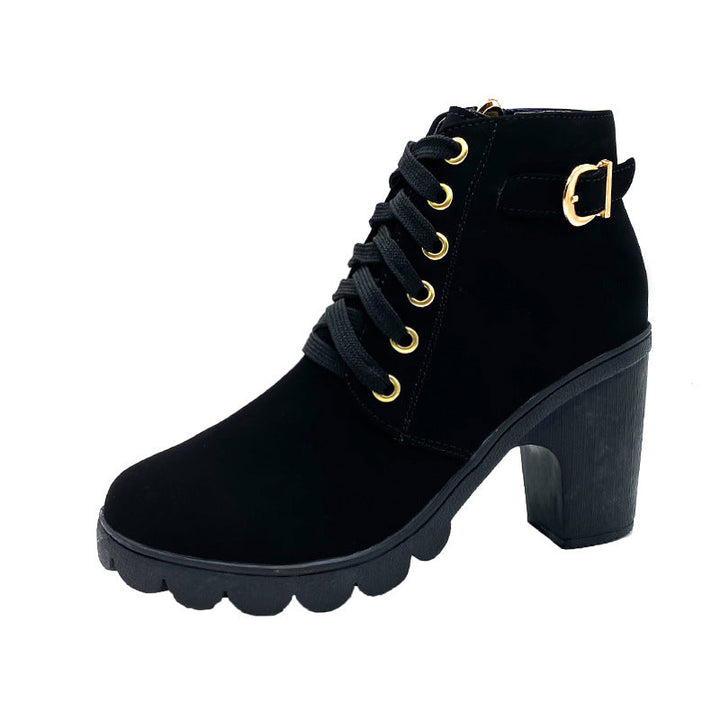 Elegante schwarze Damen Stiefeletten mit Blockabsatz & Schnürung. Perfekt für Herbst & Winter.