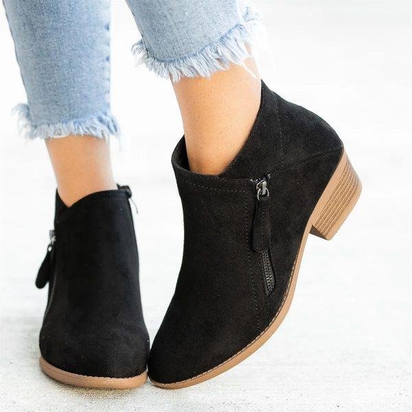 Elegante Damen Stiefeletten mit stabilem Blockabsatz für Herbst & Frühling, knöchelhoch & bequem.