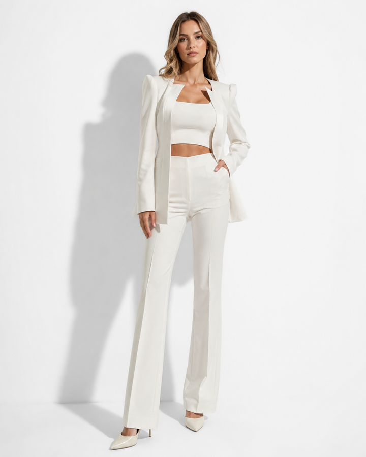 Damen 3-teiliges Set: Eleganter Blazer, Top & bequeme Hose. Perfekt für Büro & Freizeit.