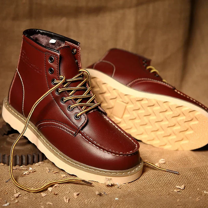 Robuste Herbststiefel für Herren. Vintage-Look, bequemer Komfort & Stabilität. Ideal für Freizeit & Winter.