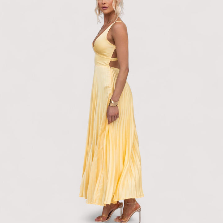Vielseitiges Damen V-Ausschnitt Kleid. Elegant, figurbetont und mit verstellbaren Trägern für jeden Anlass.