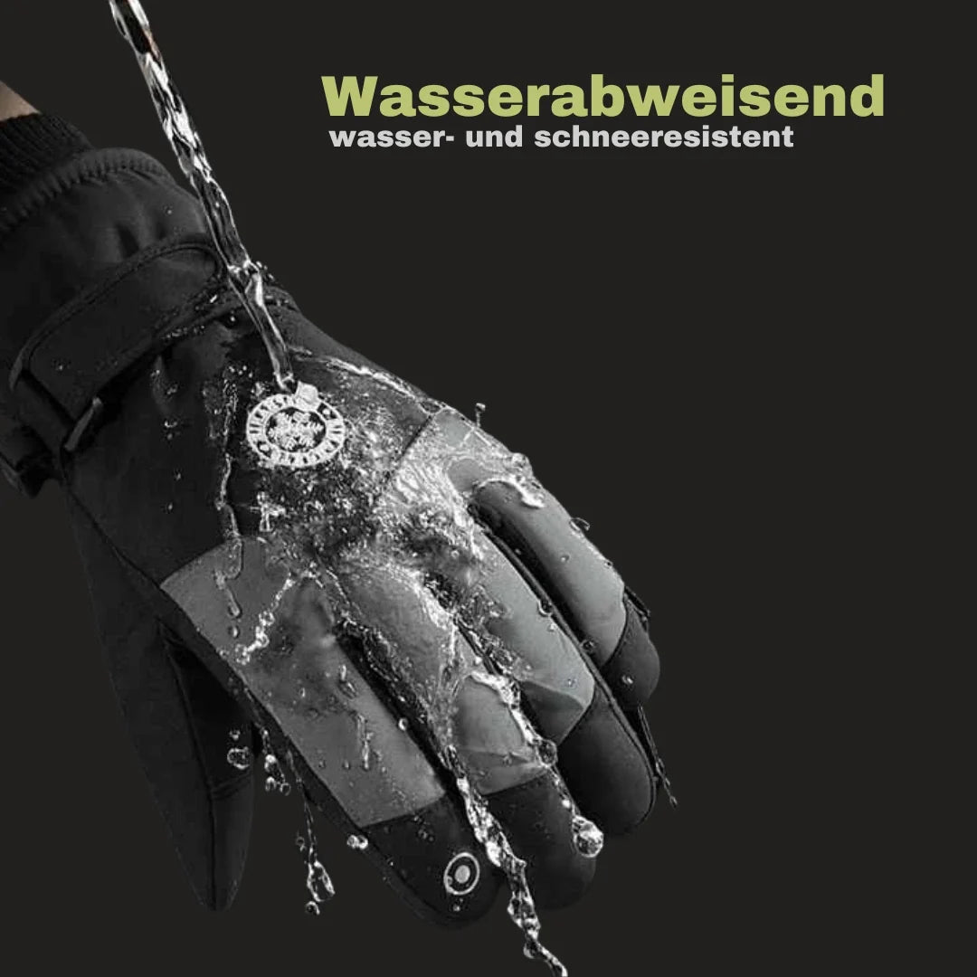 Skifahrer trägt warme Skihandschuhe mit optimalem Grip & Kälteschutz auf der Piste beim Wintersport.