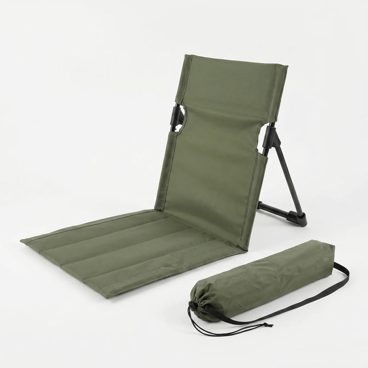 Robuster Outdoor-Bodenstuhl mit Rückenlehne, faltbar und tragbar. Ideal für Camping, Garten und Festivals.