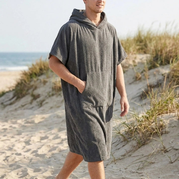 Funktionaler Unisex Wassersport-Poncho mit Kapuze, schnelltrocknend, perfekt zum Umziehen beim Surfen oder Tauchen.