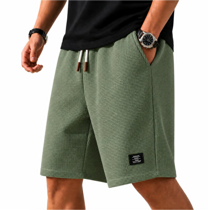 Bequeme Herren Strandshorts für den Sommerurlaub, lässig & stilvoll, mit Kordelzug für Komfort.