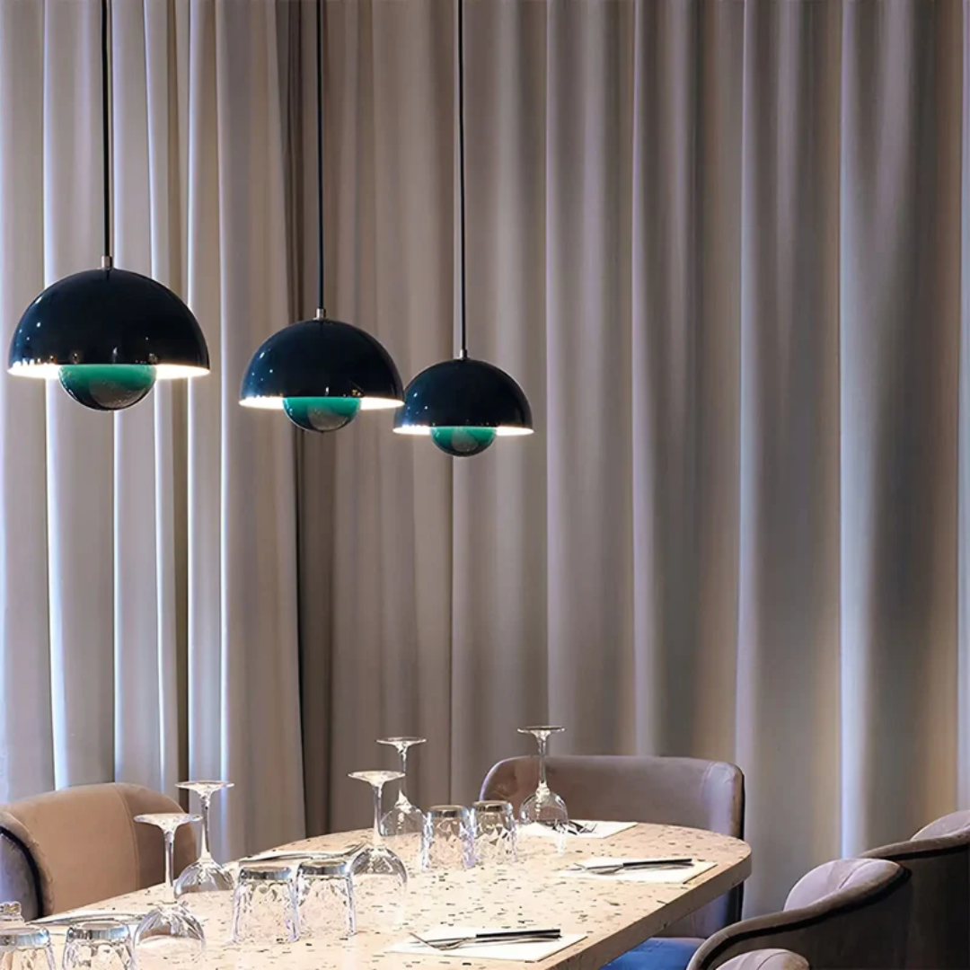 Moderne LED-Lampe, skandinavisch, blumenförmig, stilvolle Deckenbeleuchtung fürs Schlafzimmer.
