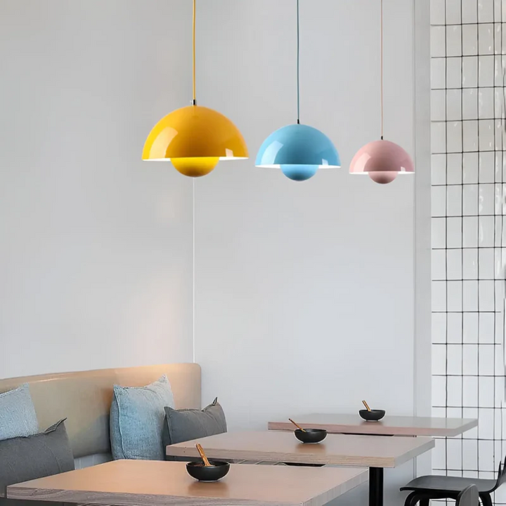 Skandinavische Design-Hängeleuchte, LED, warmes, einladendes Ambiente für Ihr Zuhause.