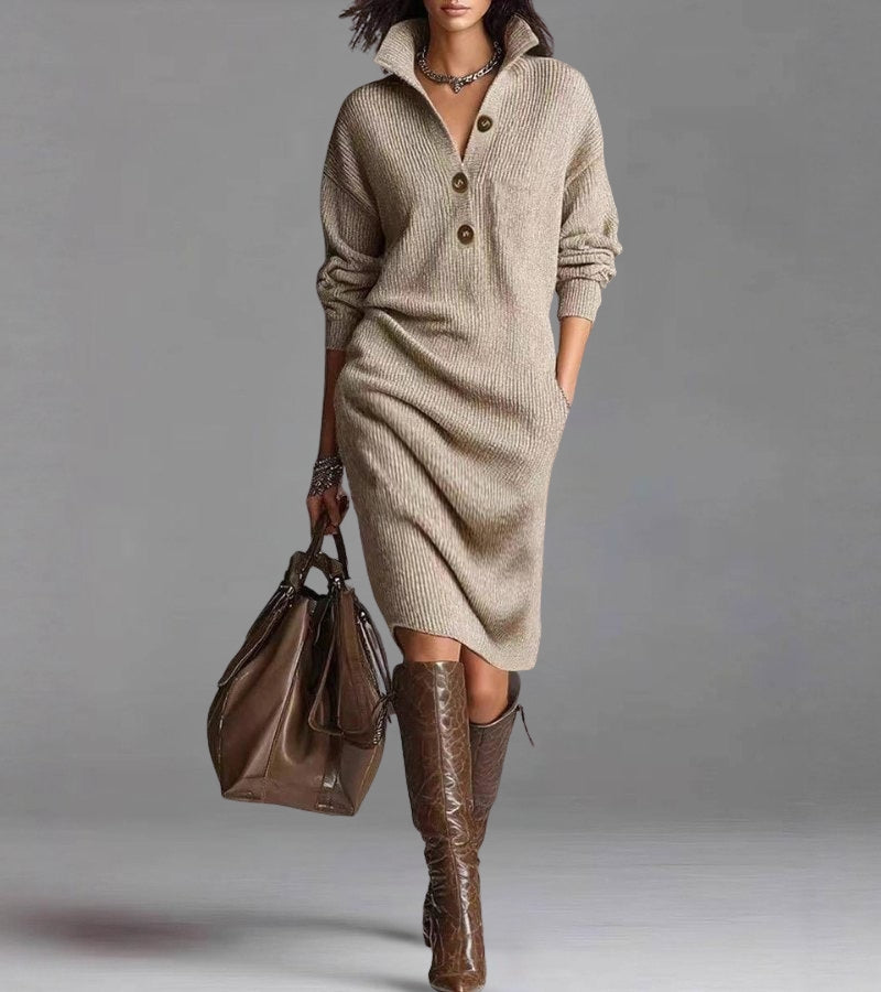 Warmes Damen Winterkleid mit Knopfkragen und Langarm. Komfortables Freizeitkleid mit Seitentaschen für kühle Tage.