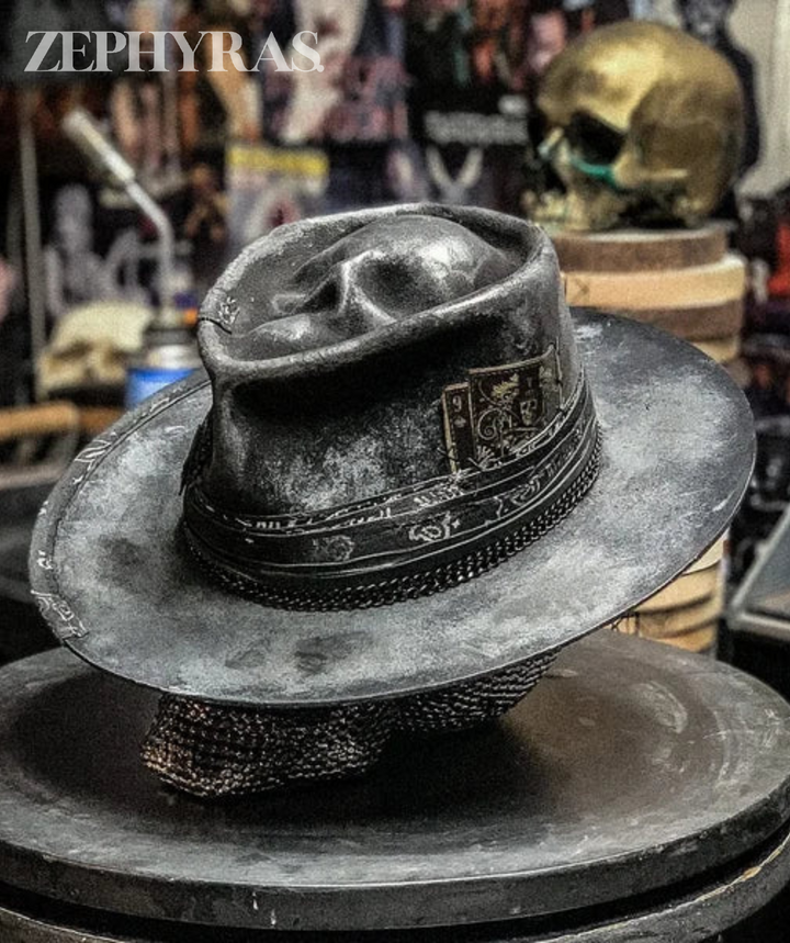 Einzigartige handgemachte Totenkopf-Mütze, unisex. Stylisches Fashion-Accessoire und perfektes Geschenk.