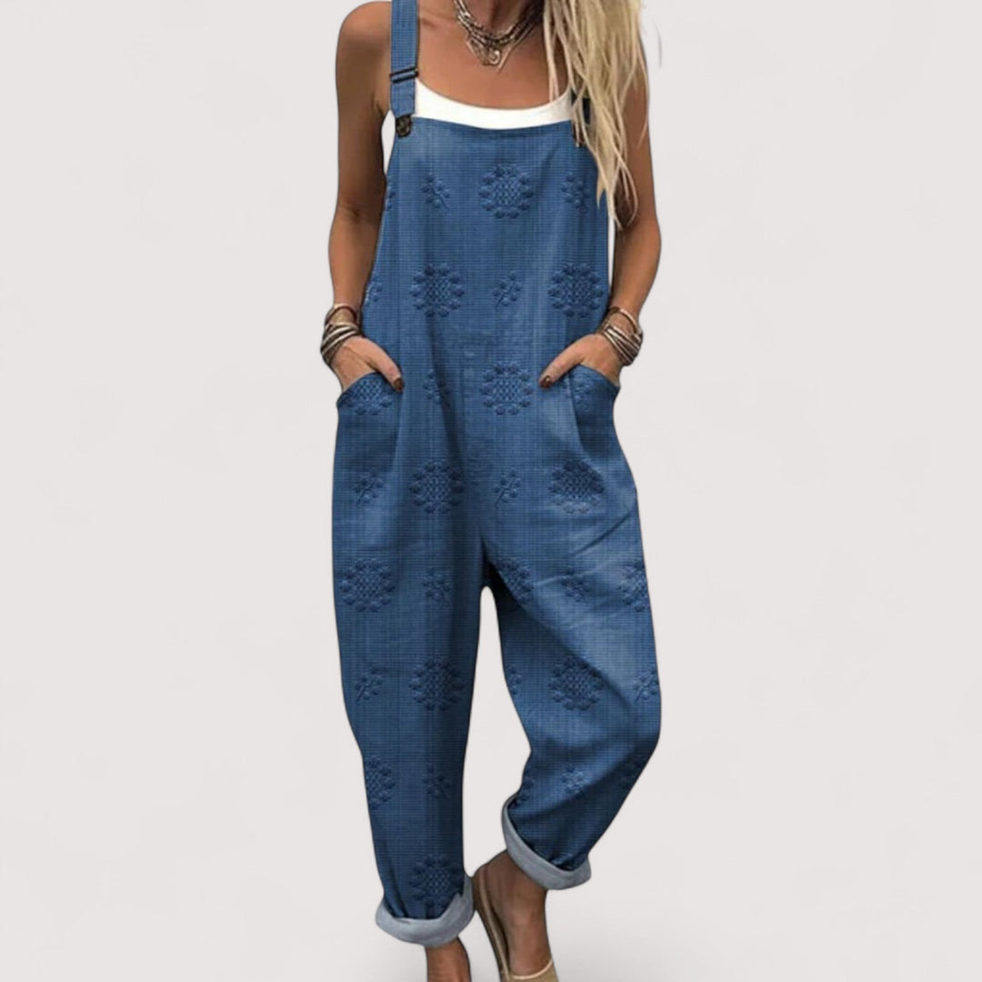 Eleganter Damen Jumpsuit mit weitem Schnitt & lockerer Passform. Moderner Einteiler mit praktischen Taschen für Alltag.
