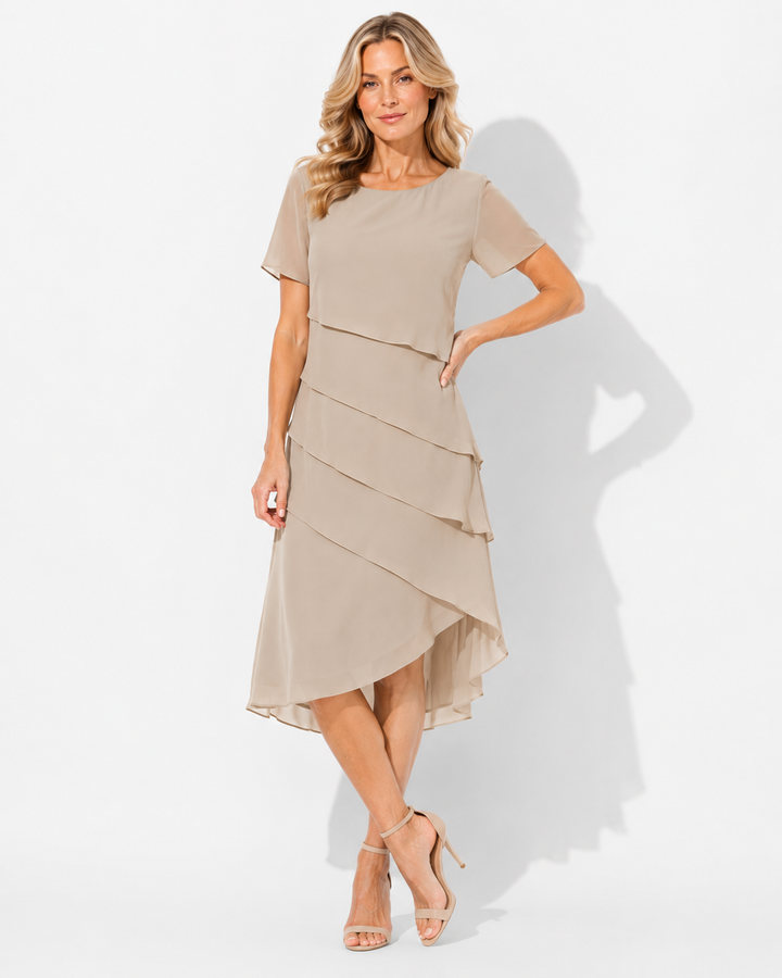 Modisches Abendkleid, Midilänge, elegant und bequem für stilvolle Auftritte.