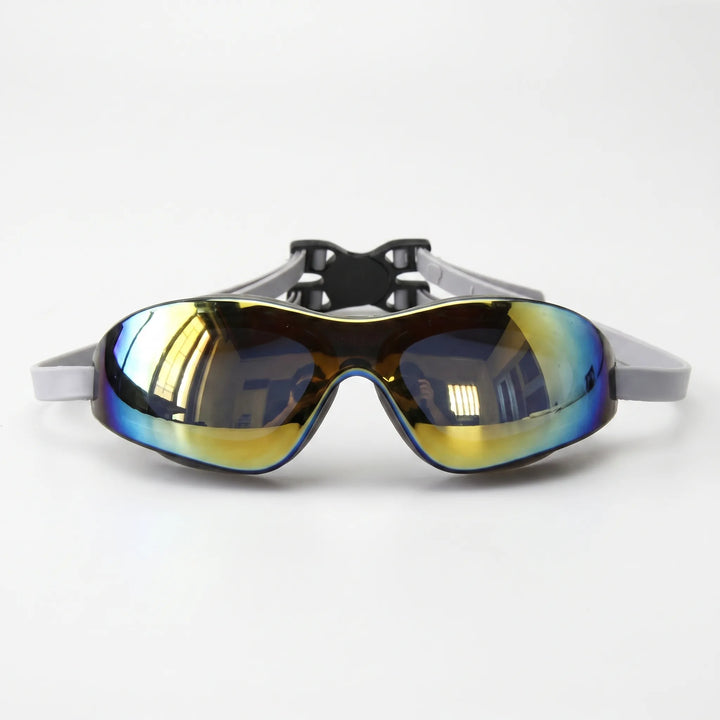 Komfortable Unisex Schwimmbrille in Grau/Schwarz mit verspiegelten Gläsern. Perfekt für erwachsene Schwimmer.