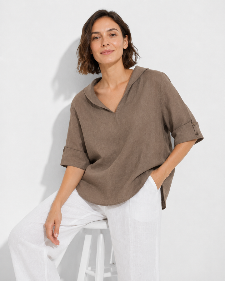 Detail: Kurzarm Damen Sommer Shirt. Bequemer Schnitt und elegantes Design, ideal für warme Tage.