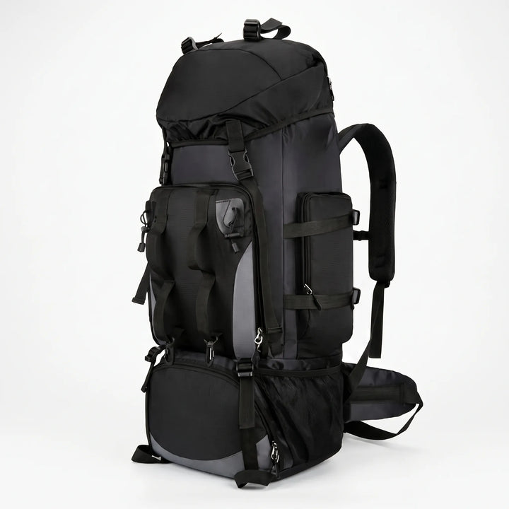 Grossvolumiger 90L Wanderrucksack, bietet Platz für die gesamte Ausrüstung bei Mehrtages-Touren.