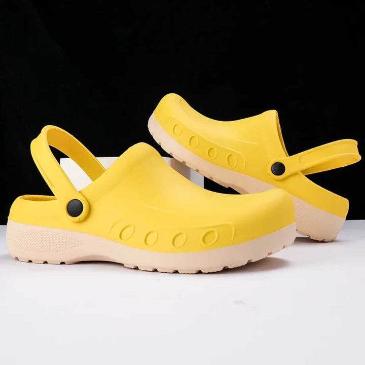 GripChef Kochschuhe, unisex, rutschfest für Köche & Küchenpersonal, maximieren Sicherheit & Komfort am Arbeitsplatz.
