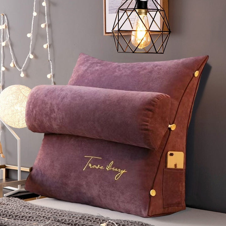 Elegantes dreieckiges Heimdekor-Kissen für Sofa & Bett, bietet ergonomischen Komfort & Stütze.