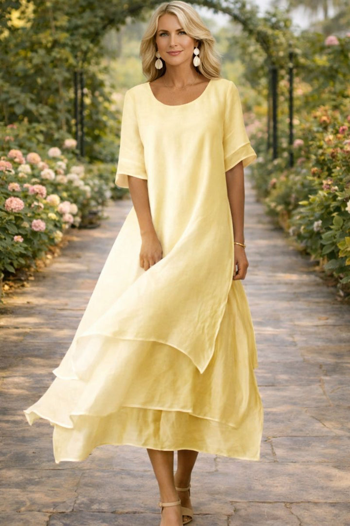 Gestreiftes Damen Midikleid, knie- oder wadenlang, ein vielseitiges und modisches Freizeitkleid für Damen.