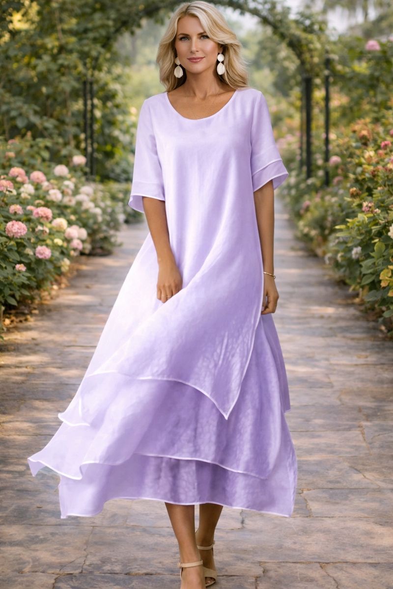 Stilvolles gestreiftes Damen Midikleid, ideal als sommerliches Freizeitkleid, elegant und bequem.