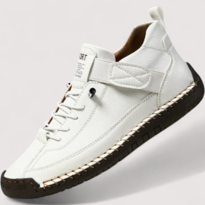 Eleganter Damen Sneaker mit rutschfester Sohle und atmungsaktivem Design.
