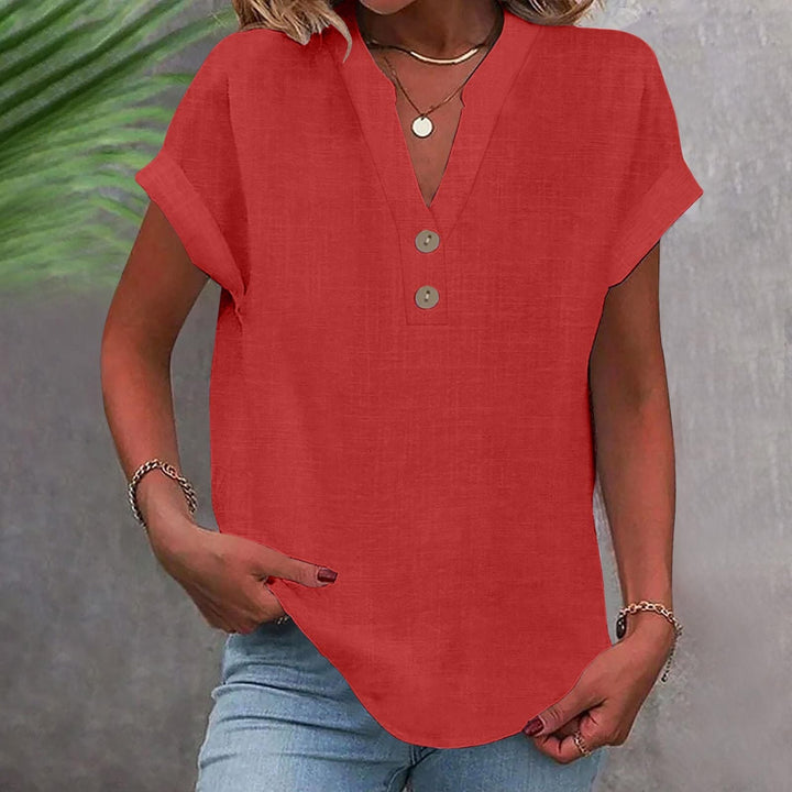 Modernes Damen Longshirt, V-Ausschnitt, leichtes Material, perfekt kombinierbar für sommerliche Outfits.