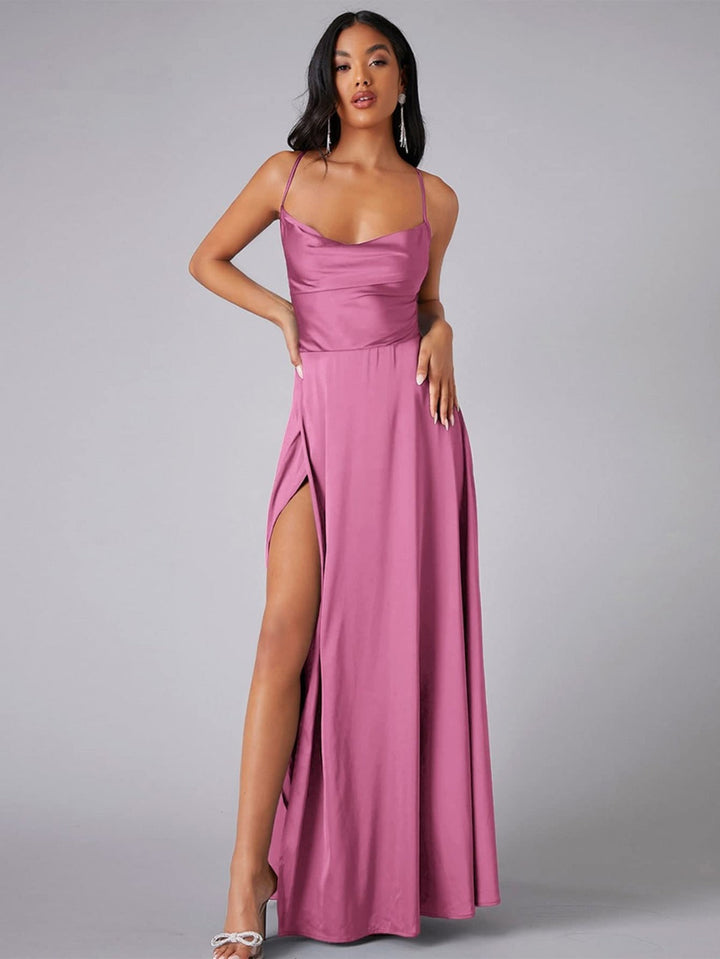 Schickes Damen Cocktailkleid im Maxi-Stil mit Beinschlitz. Ideal für Sommerpartys & Urlaub.